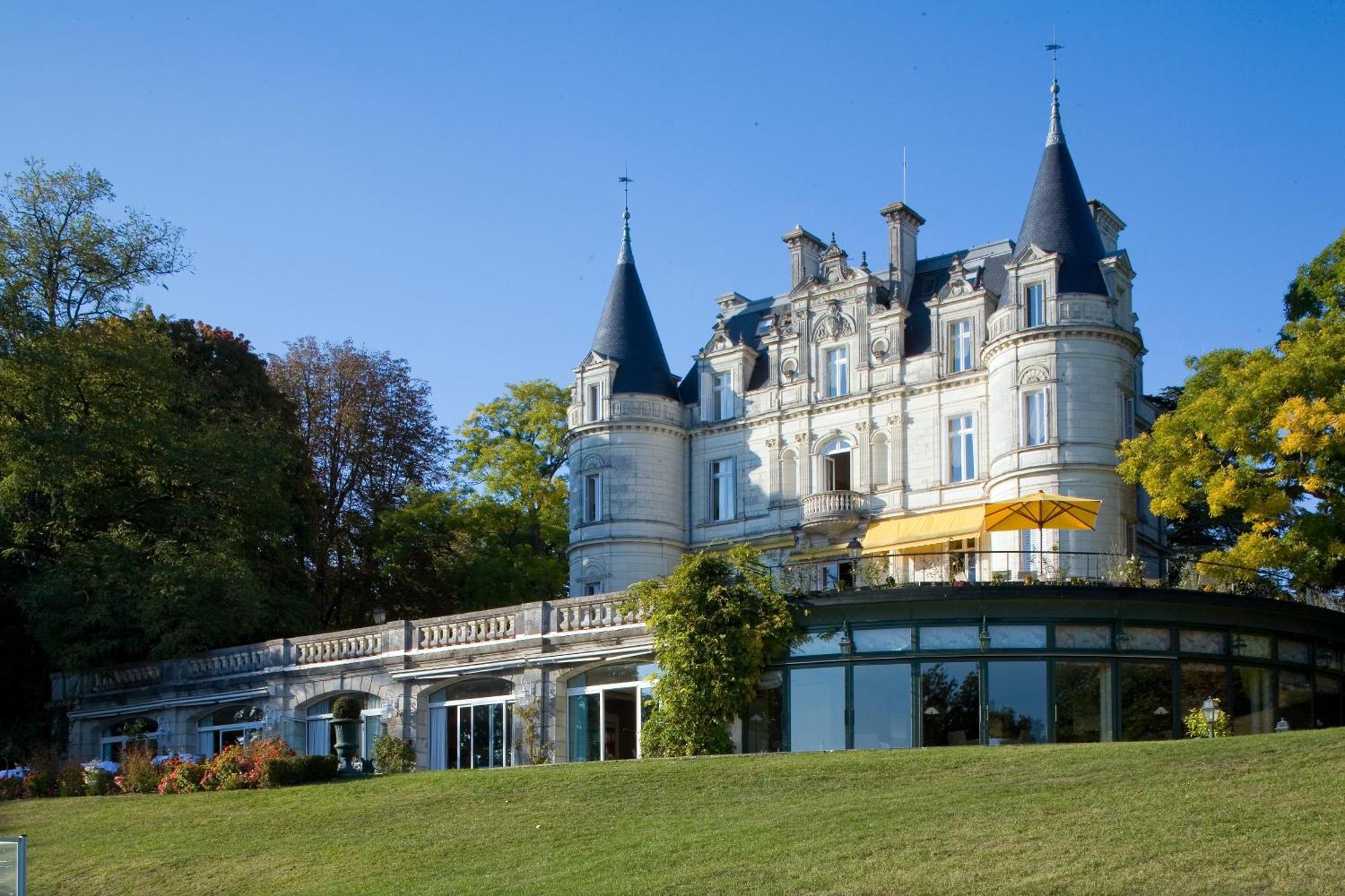 Hotel Domaine De La Tortiniere Veigné Exteriér fotografie